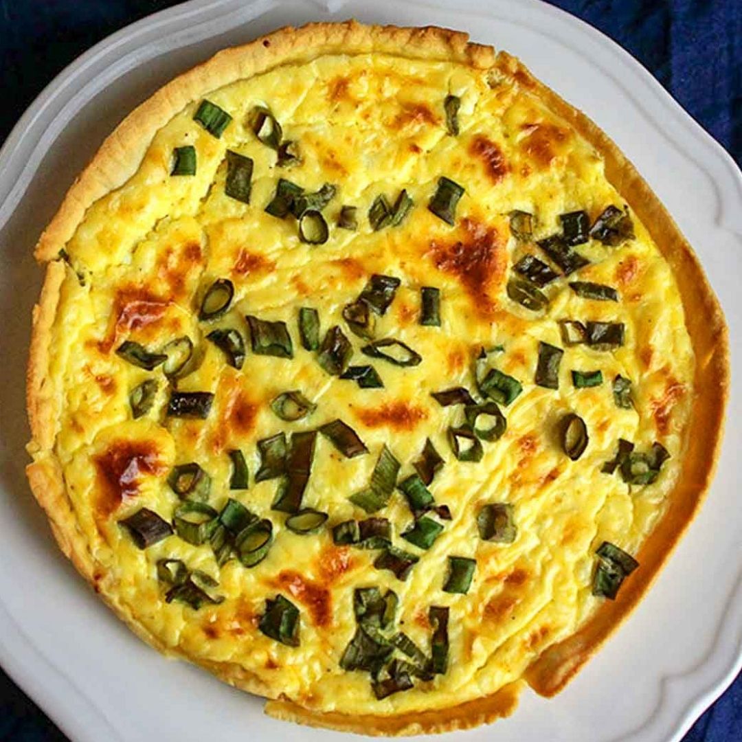 Camembert & Onion Chutney Quiche (16x70g)